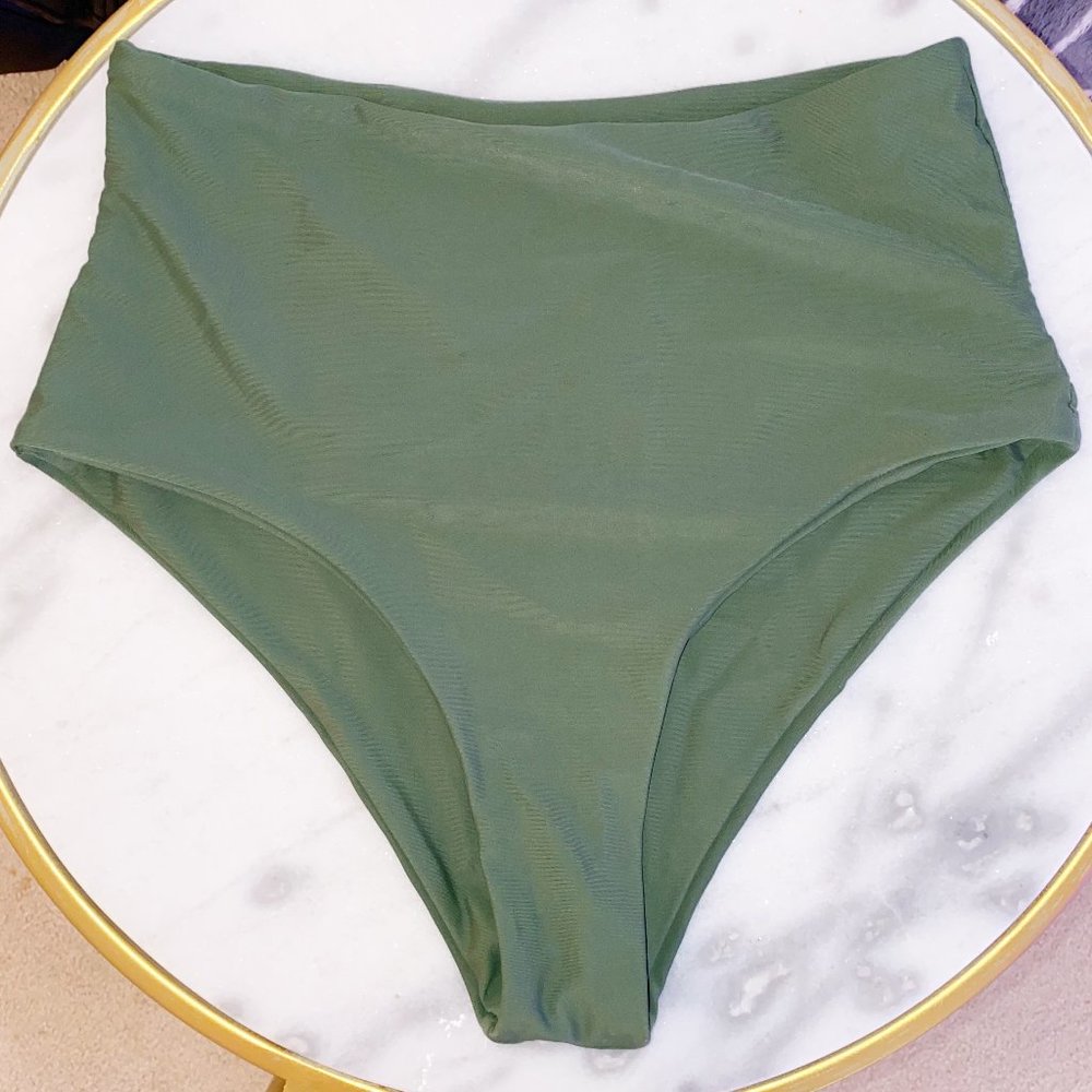 ZAFUL NWOT Highwaisted Bikini Bottoms